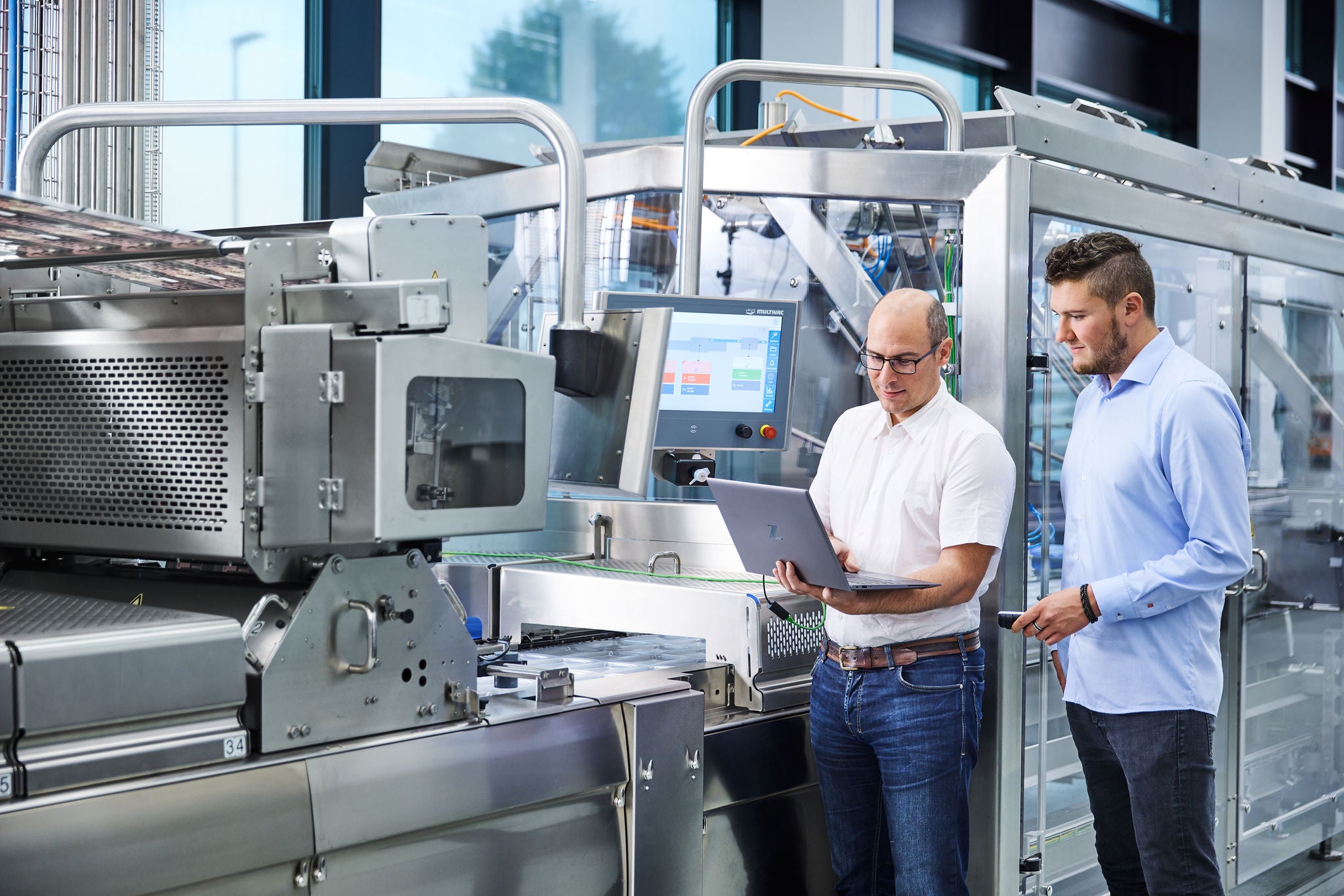 MULTIVAC Packaging Machine Operation