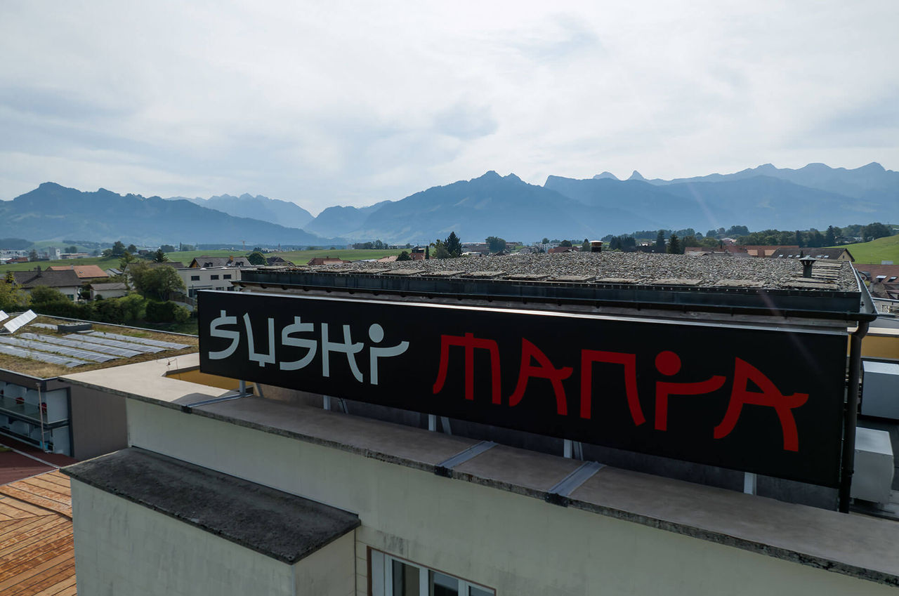 Sushi Mania Restaurant Scenic Mountain View