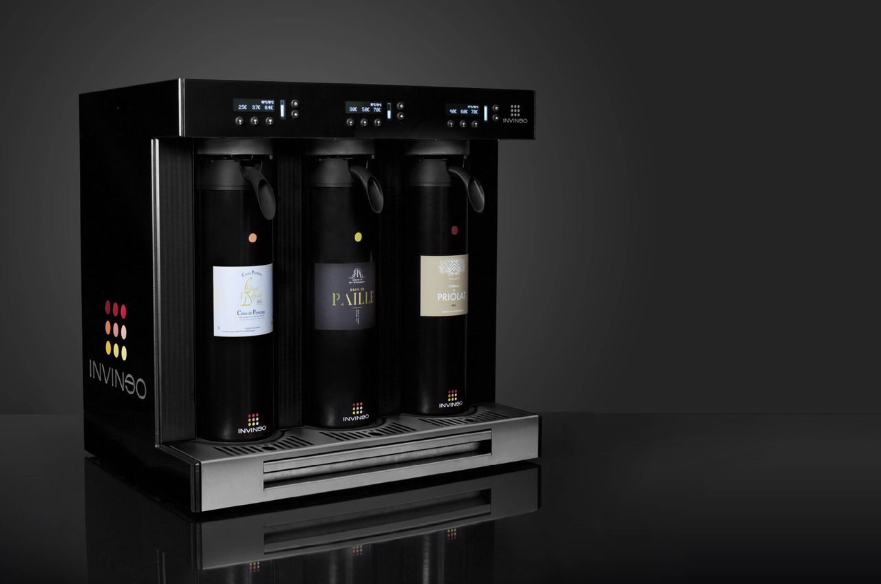 MULTIVAC Wine Dispenser Machine MULTIVAC Wine Dispenser Machine