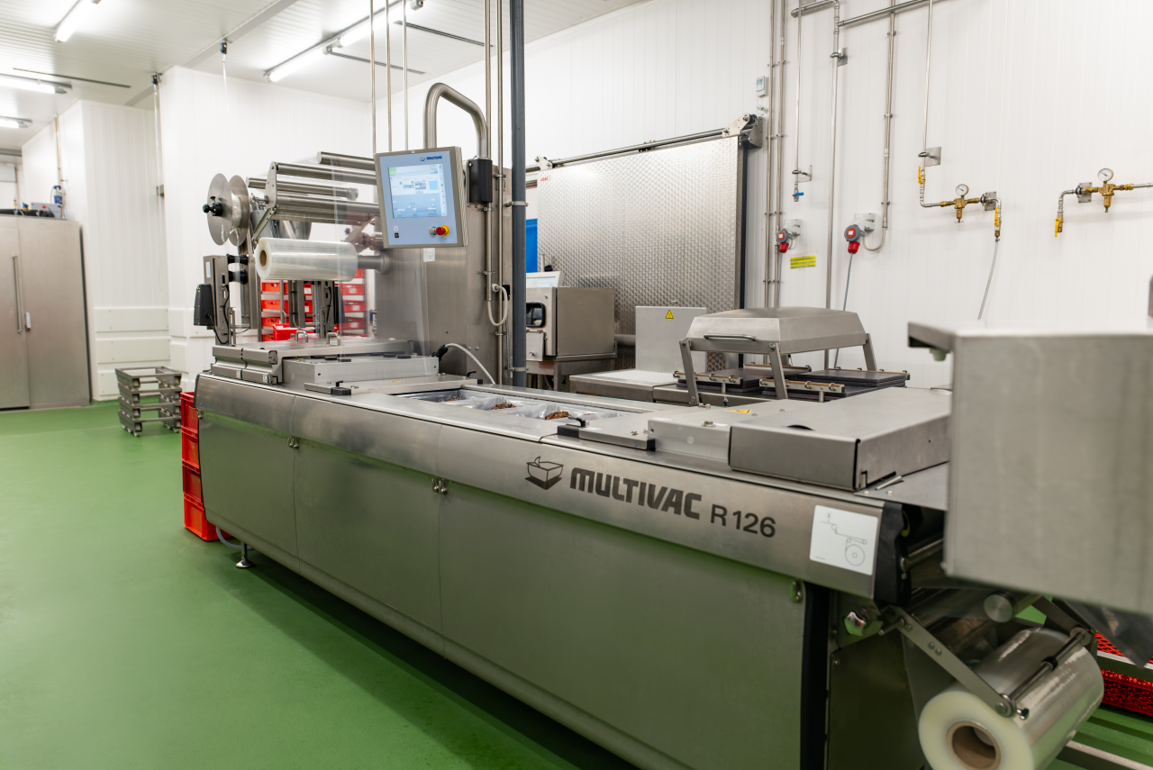 MULTIVAC R126 Packaging Machine in Factory MULTIVAC R126 Packaging Machine in Factory